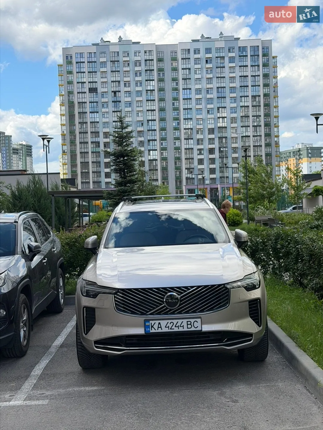 2025 Volvo XC90 - мініатюра 8