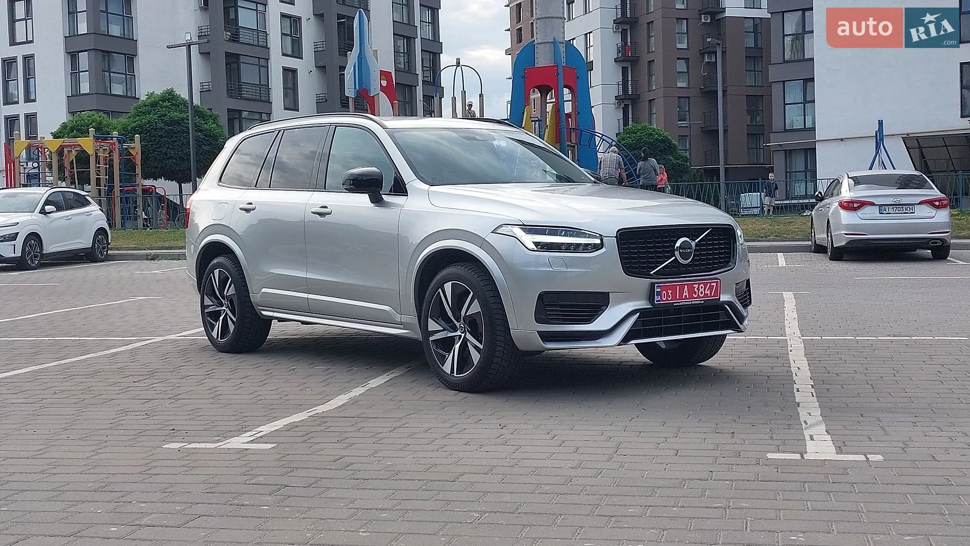 2022 Volvo XC90 - фото 1