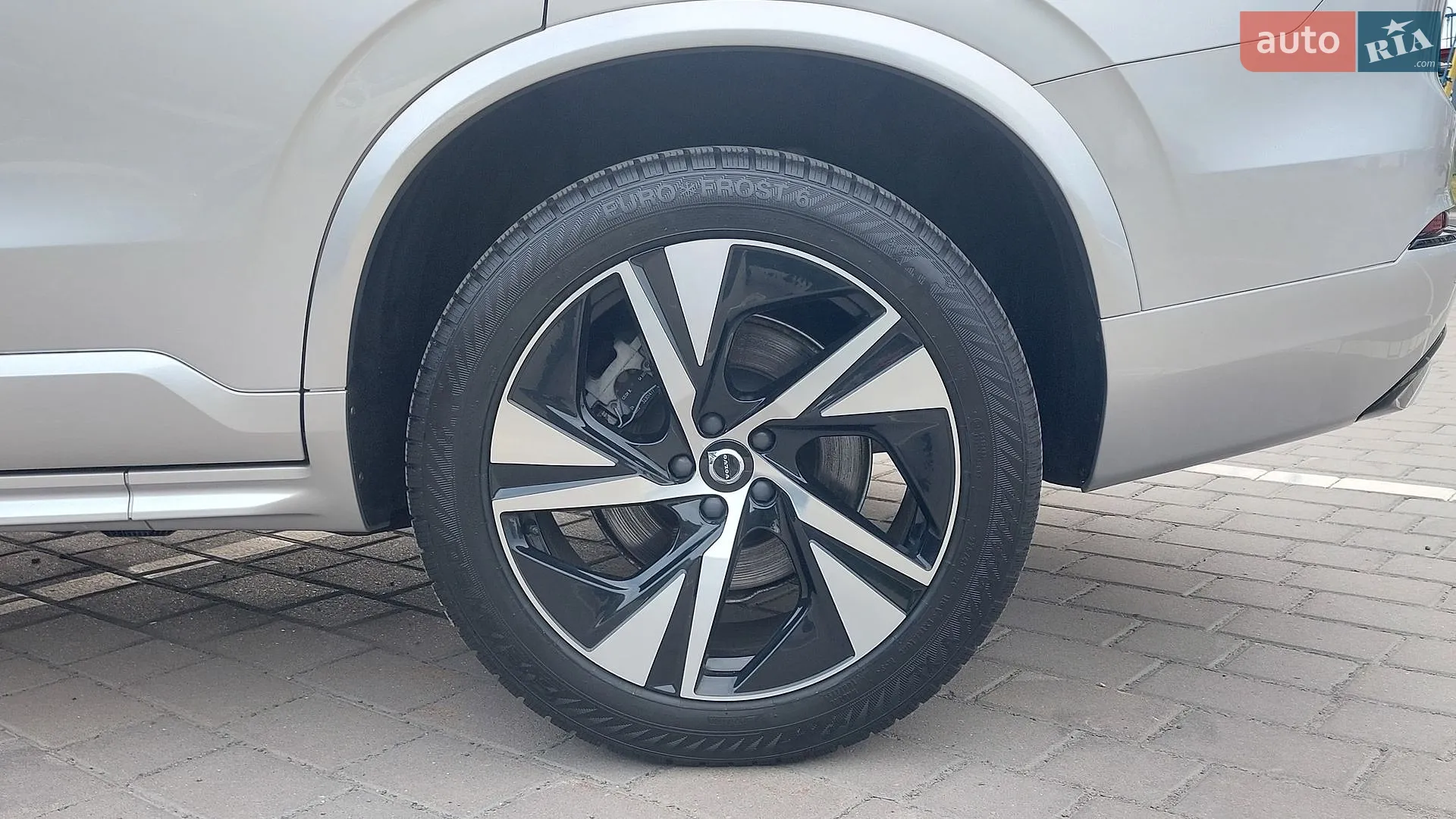 2022 Volvo XC90 - мініатюра 10