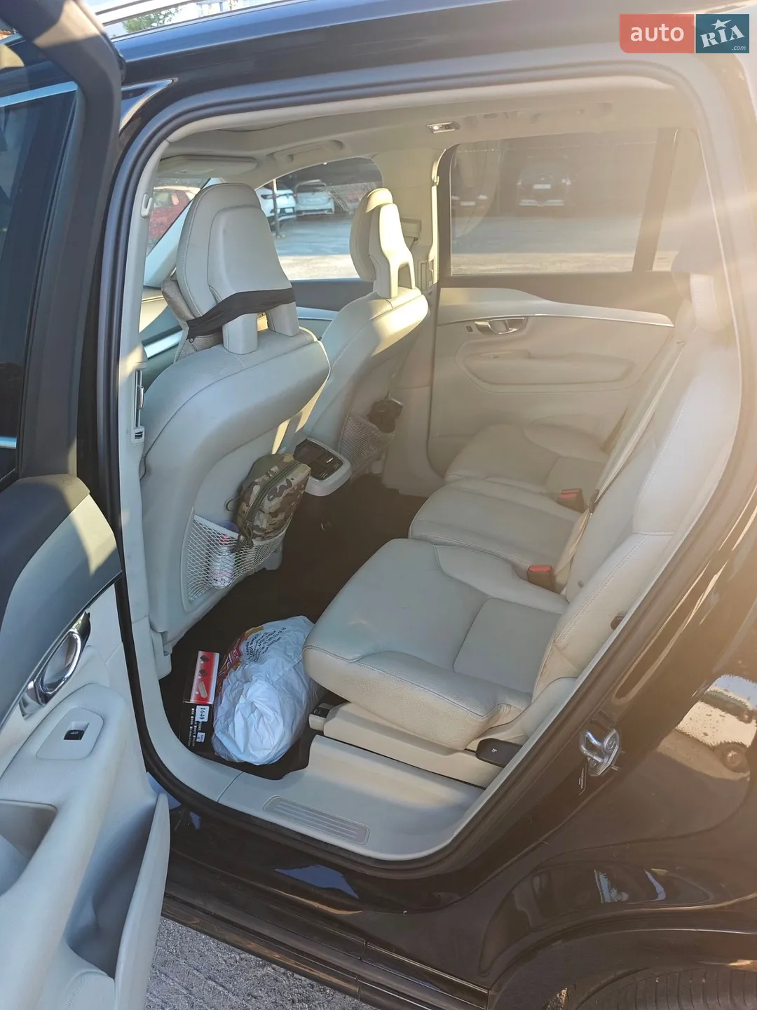2017 Volvo XC90 - мініатюра 6