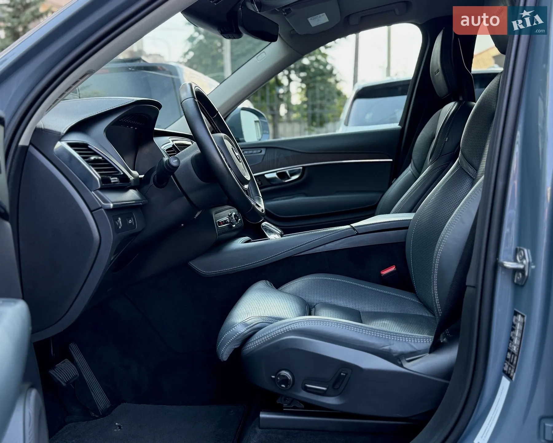 2020 Volvo XC90 - мініатюра 11