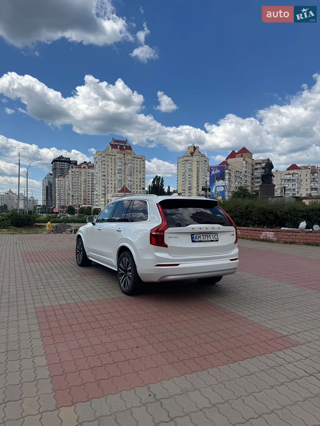 2021 Volvo XC90 - мініатюра 6