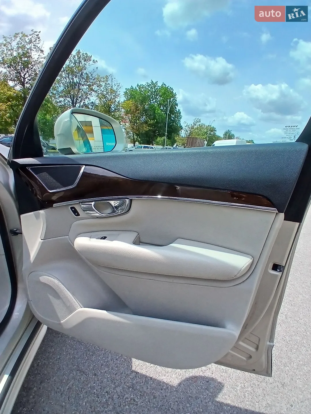 2016 Volvo XC90 - мініатюра 10