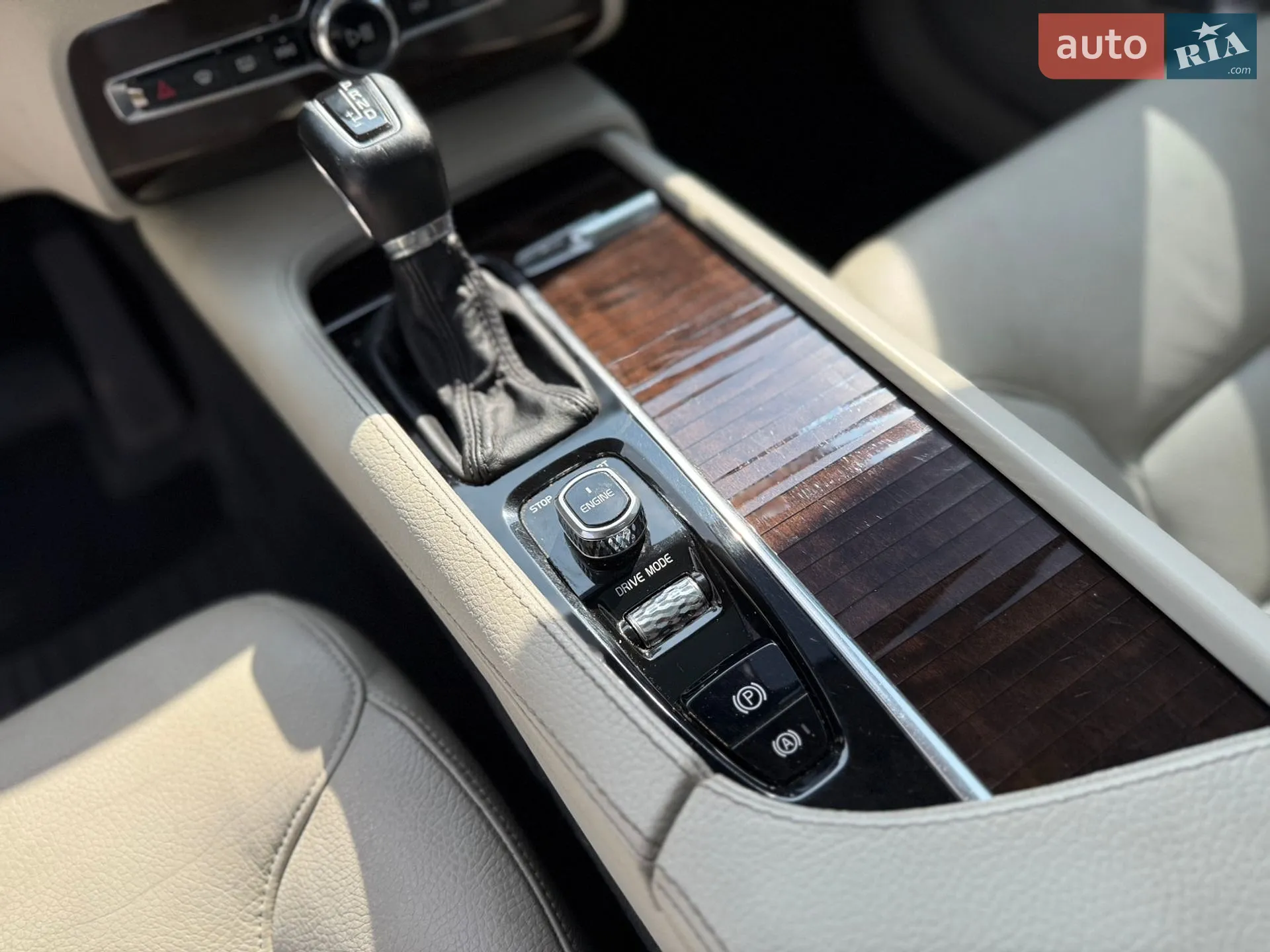 2016 Volvo XC90 - мініатюра 34