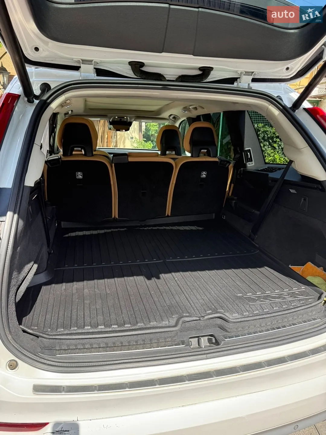 2016 Volvo XC90 - мініатюра 12