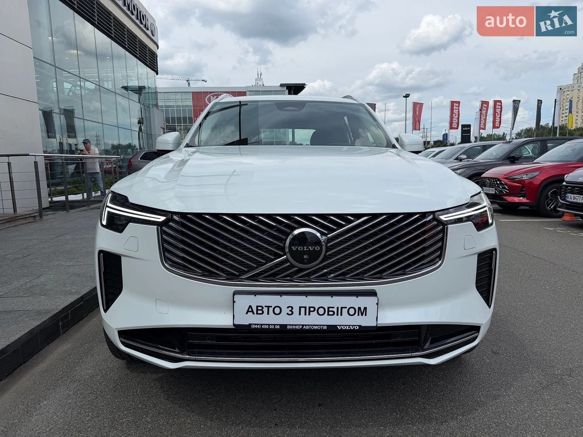 2025 Volvo XC90 - мініатюра 2