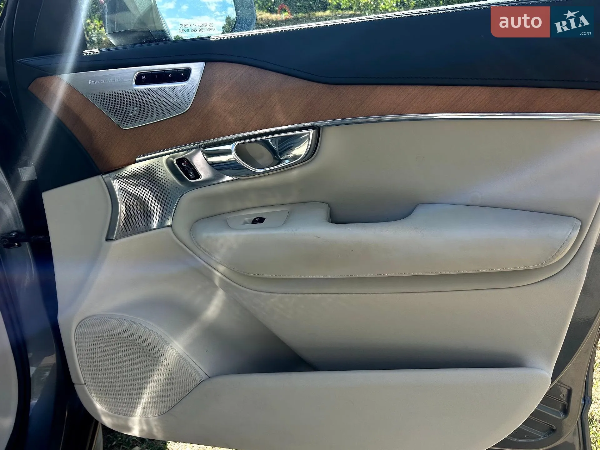 2015 Volvo XC90 - мініатюра 16
