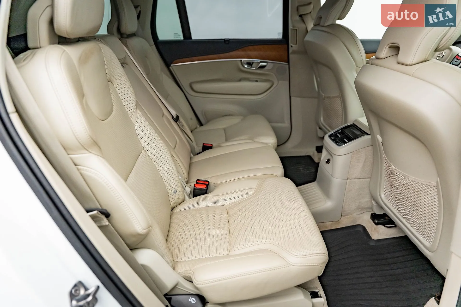 2018 Volvo XC90 - мініатюра 27