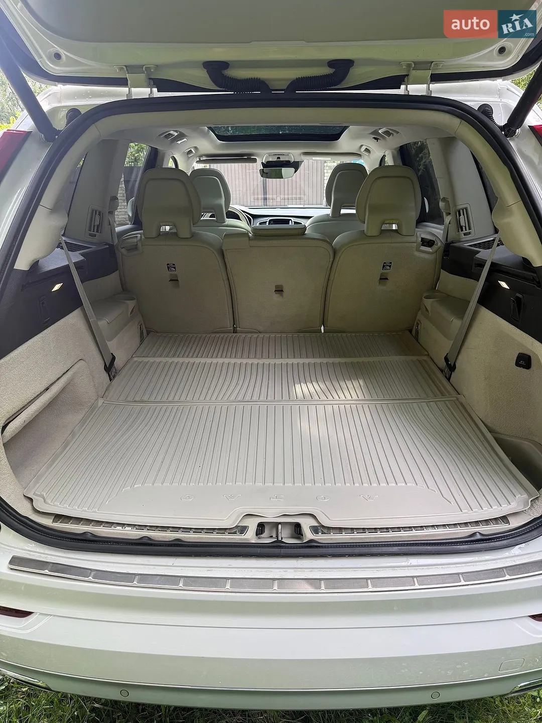 2016 Volvo XC90 - мініатюра 6