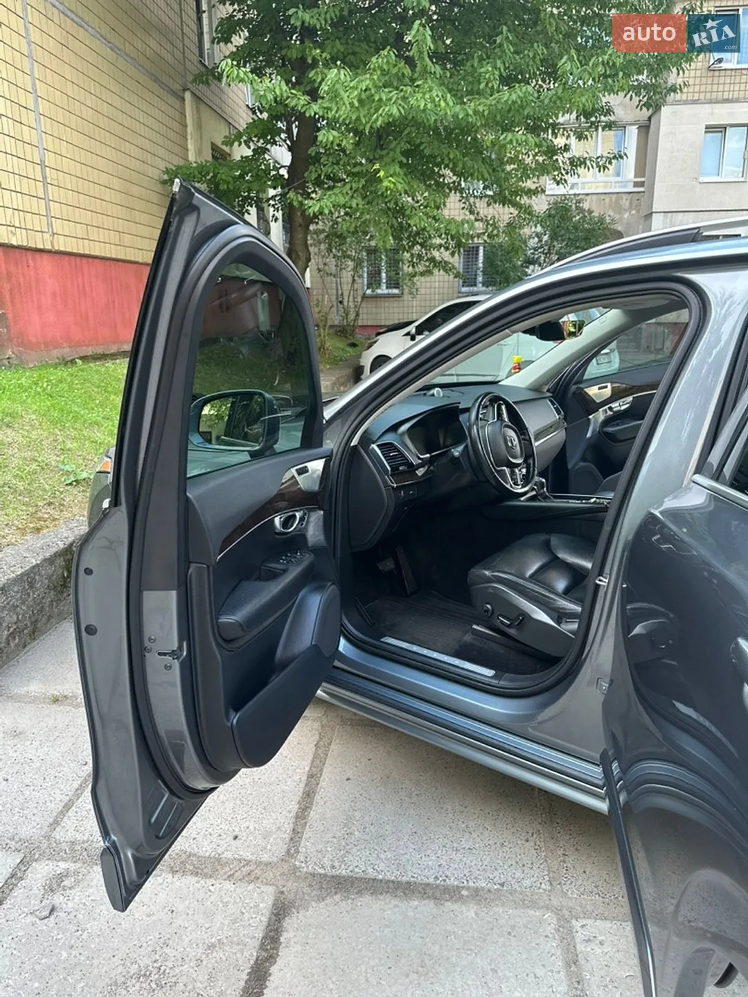 2015 Volvo XC90 - мініатюра 16