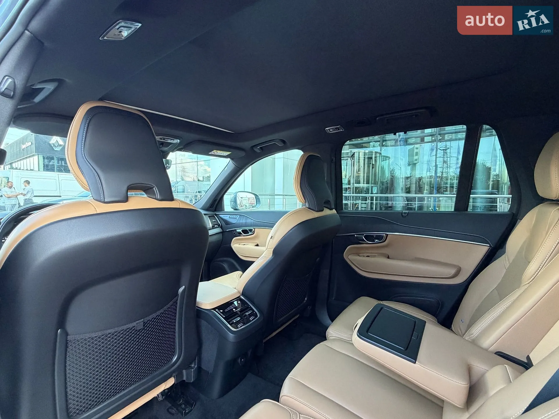 2022 Volvo XC90 - мініатюра 13