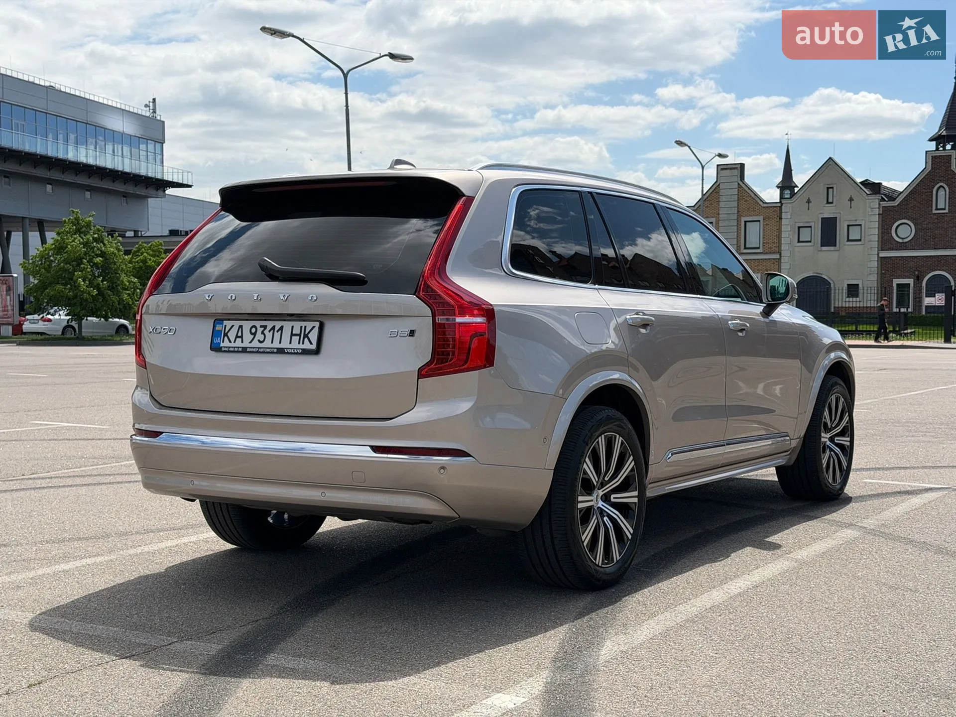 2023 Volvo XC90 - мініатюра 8