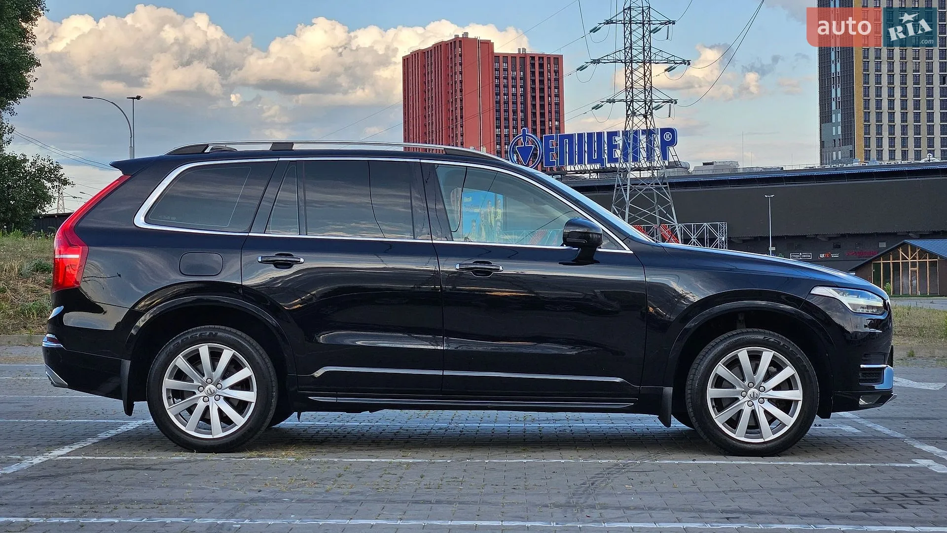 2015 Volvo XC90 - мініатюра 9