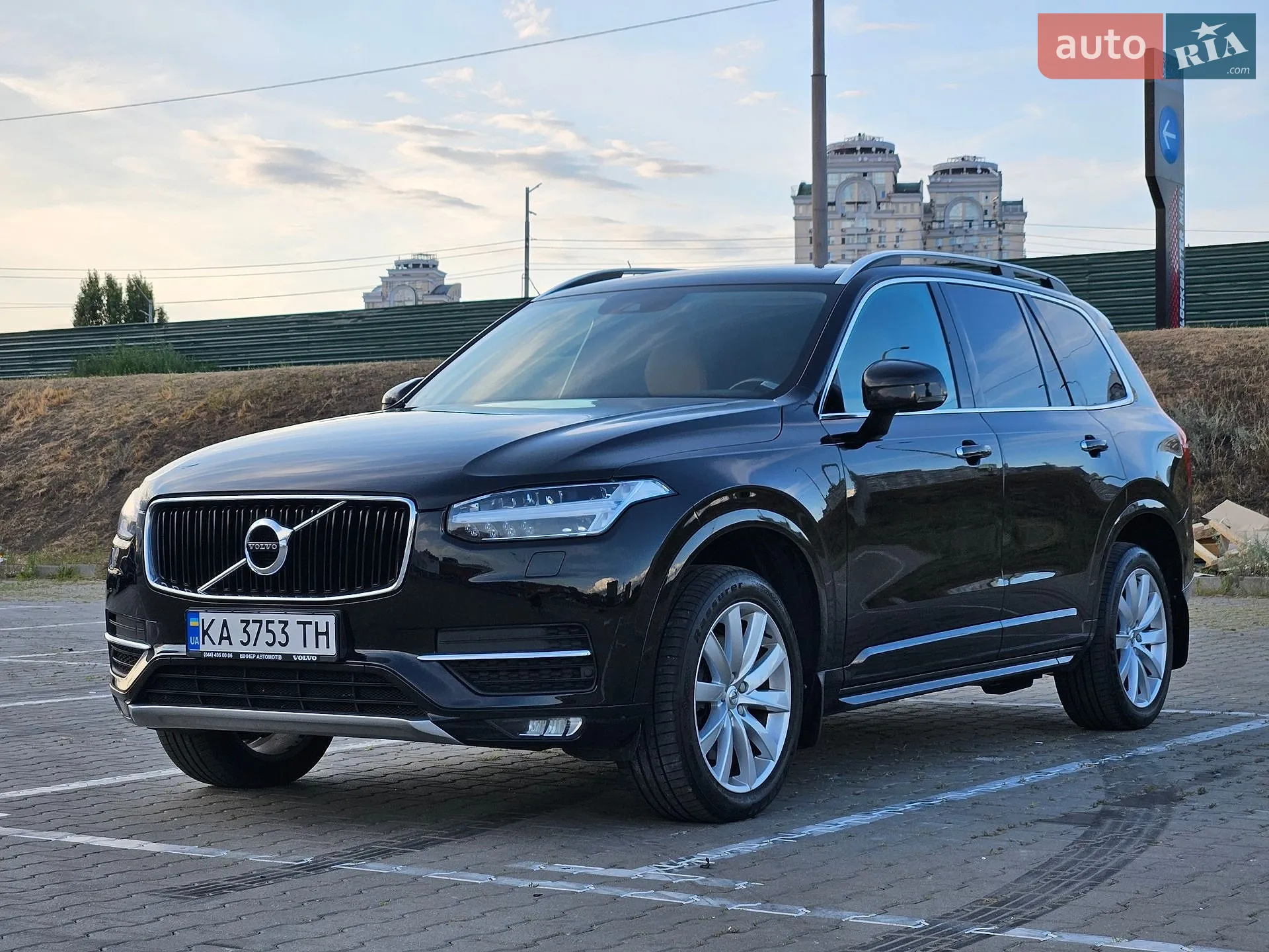 2015 Volvo XC90 - мініатюра 14