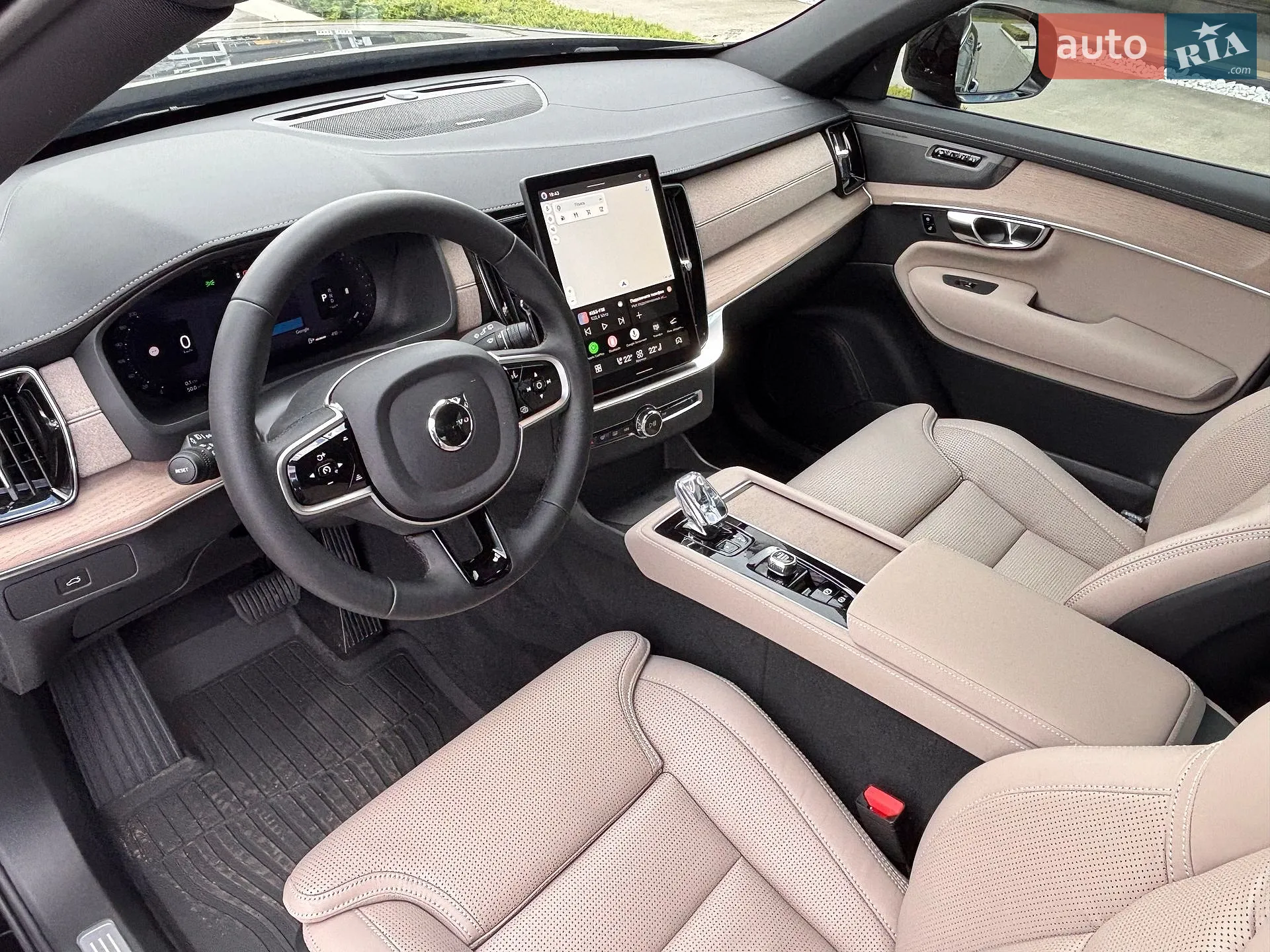 2026 Volvo XC90 - мініатюра 13
