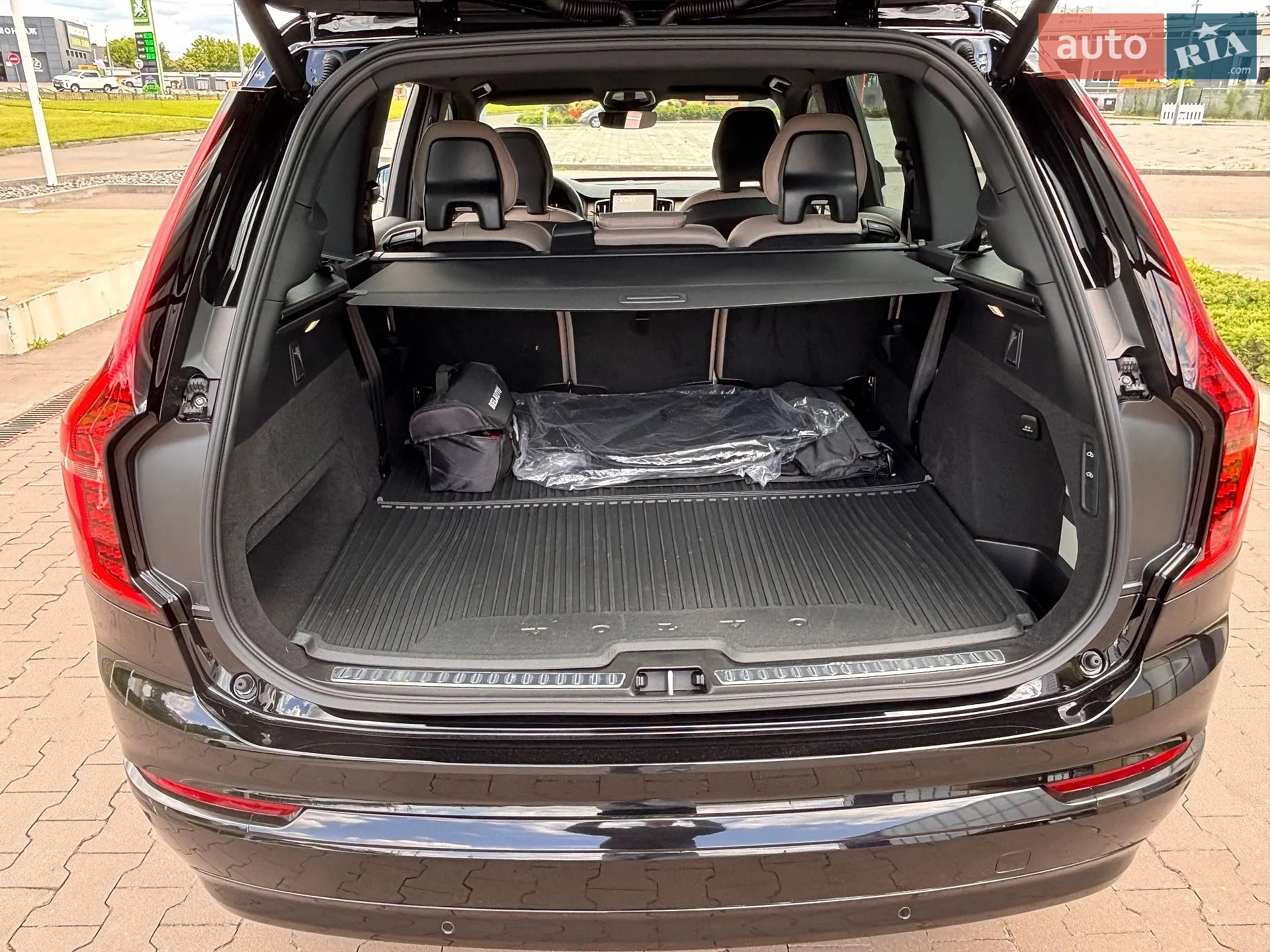 2026 Volvo XC90 - мініатюра 18