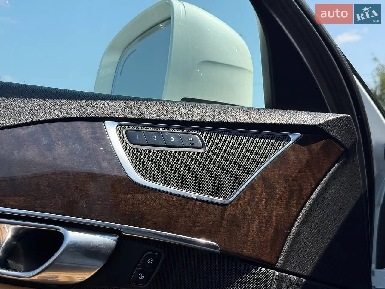 2016 Volvo XC90 - мініатюра 21