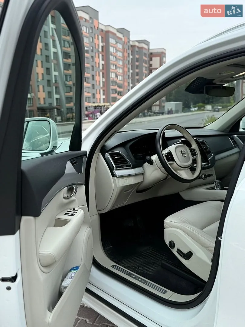 2023 Volvo XC90 - мініатюра 33