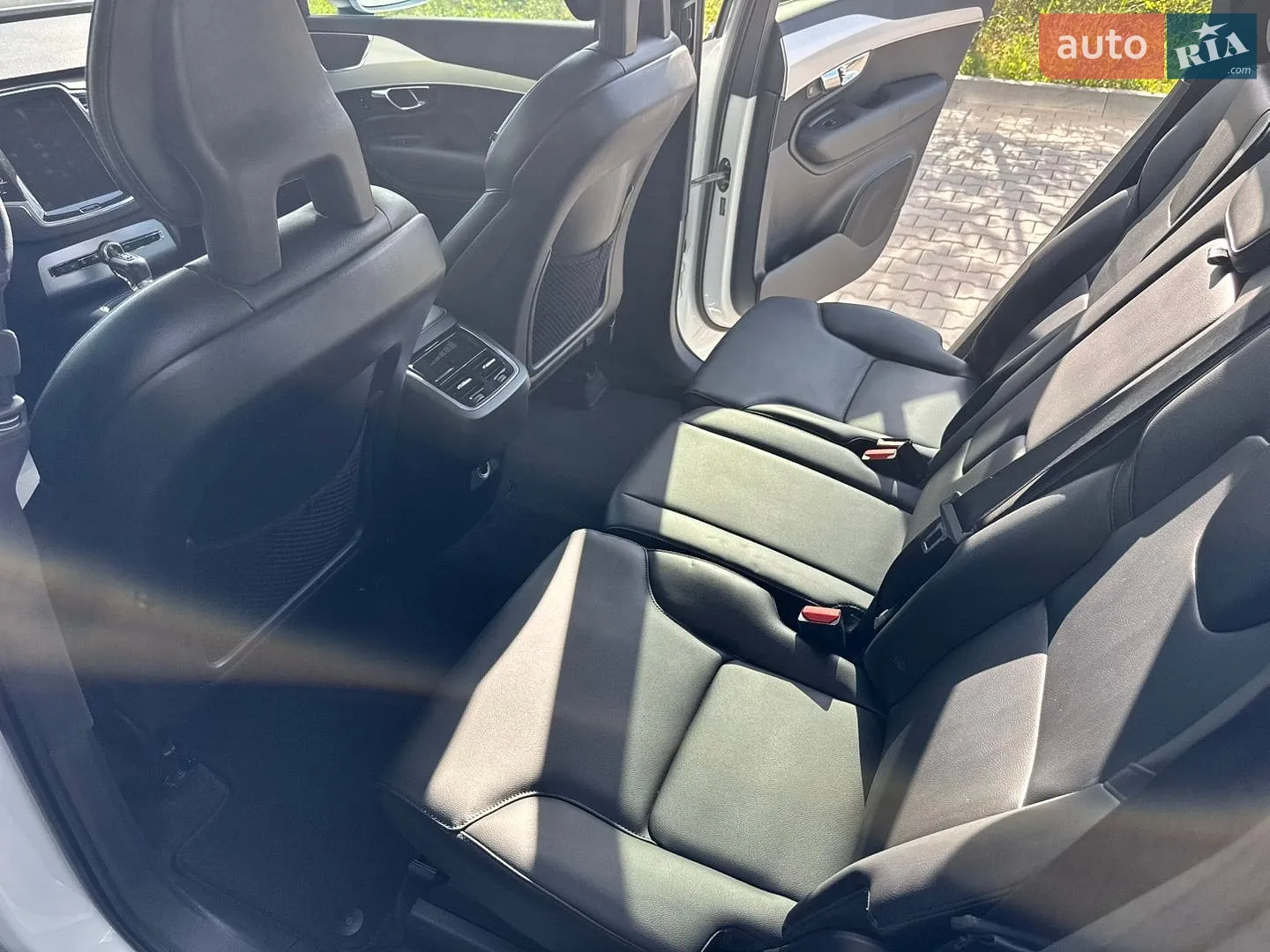 2018 Volvo XC90 - мініатюра 15