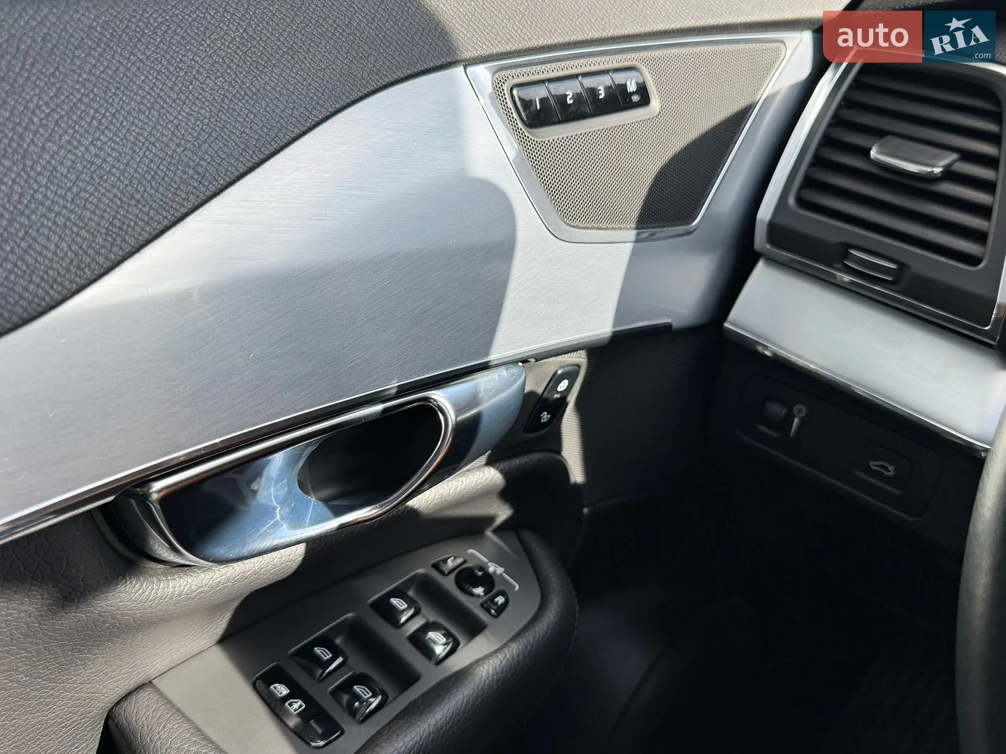 2018 Volvo XC90 - мініатюра 22