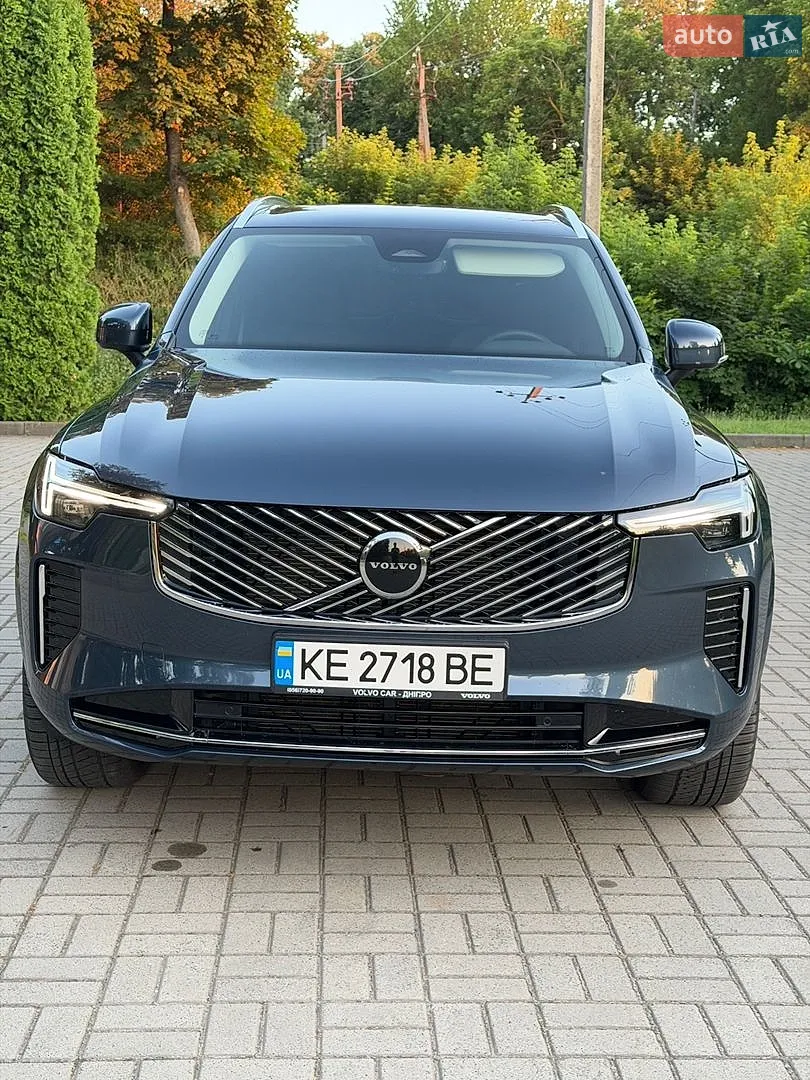 2025 Volvo XC90 - мініатюра 12