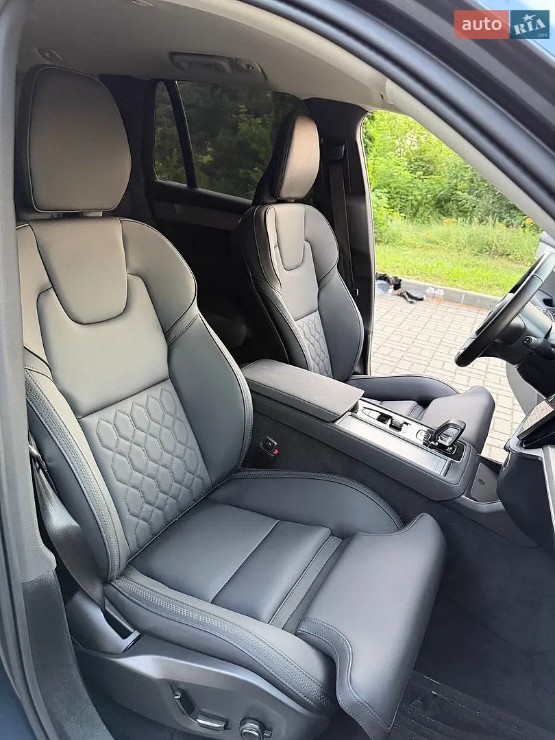 2025 Volvo XC90 - мініатюра 32