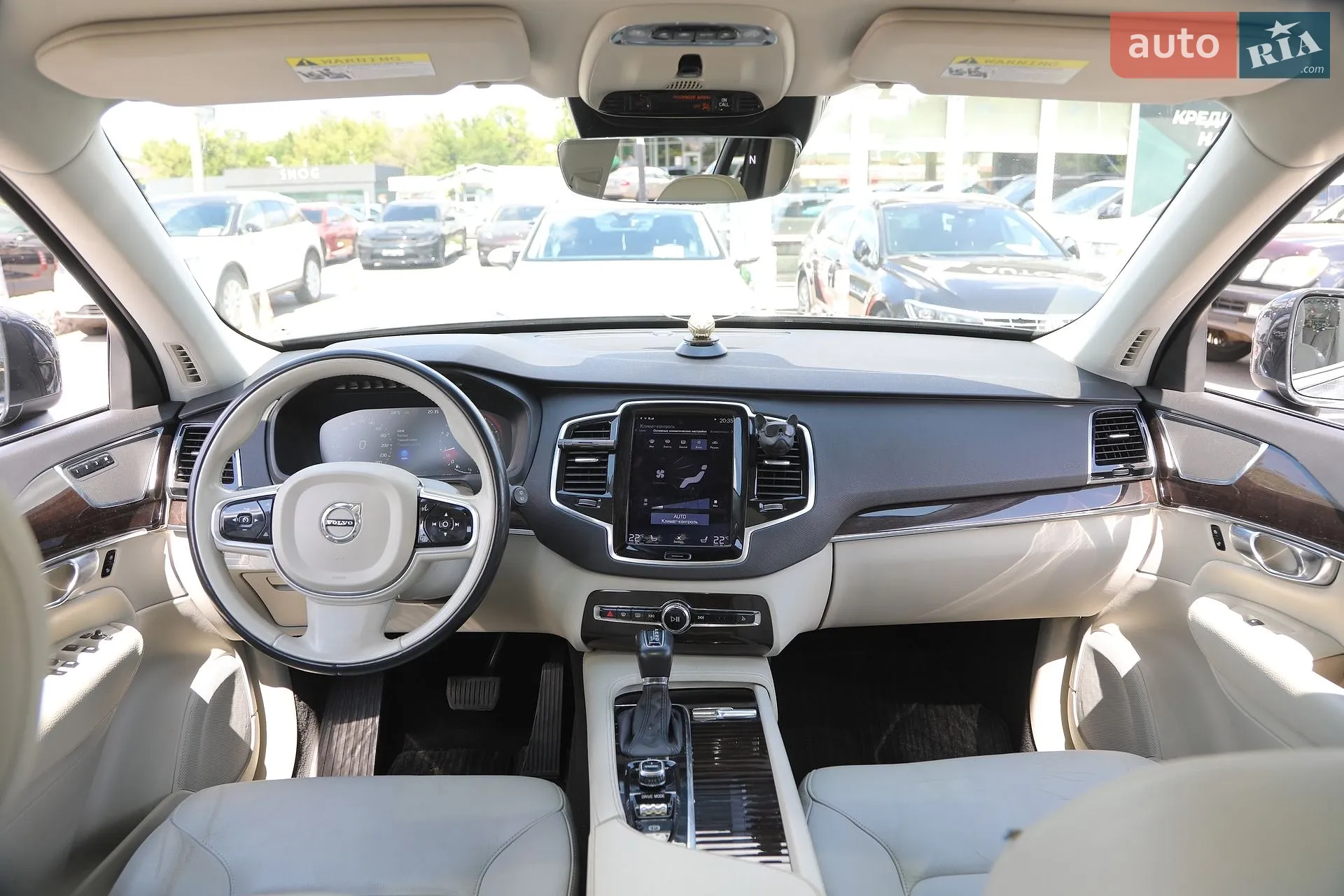 2017 Volvo XC90 - мініатюра 18