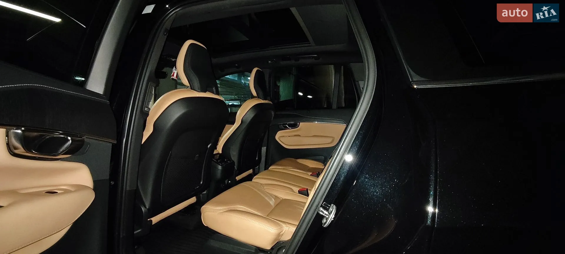 2022 Volvo XC90 - мініатюра 14