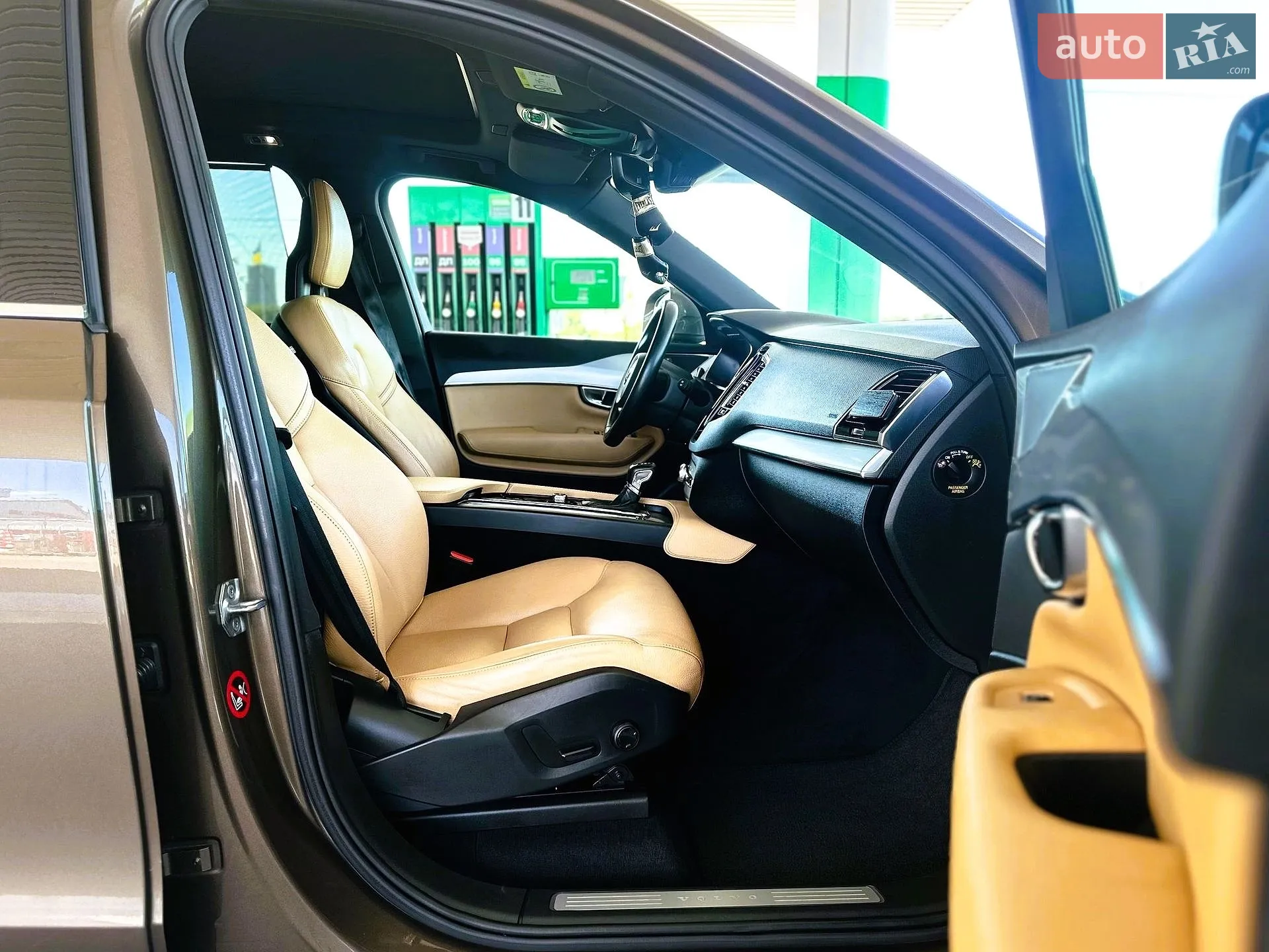2017 Volvo XC90 - мініатюра 29