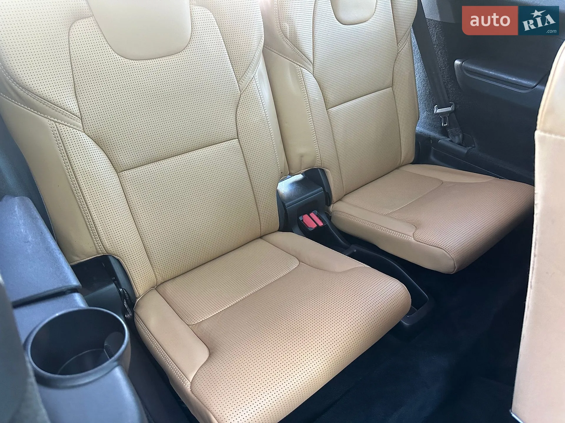 2015 Volvo XC90 - мініатюра 18