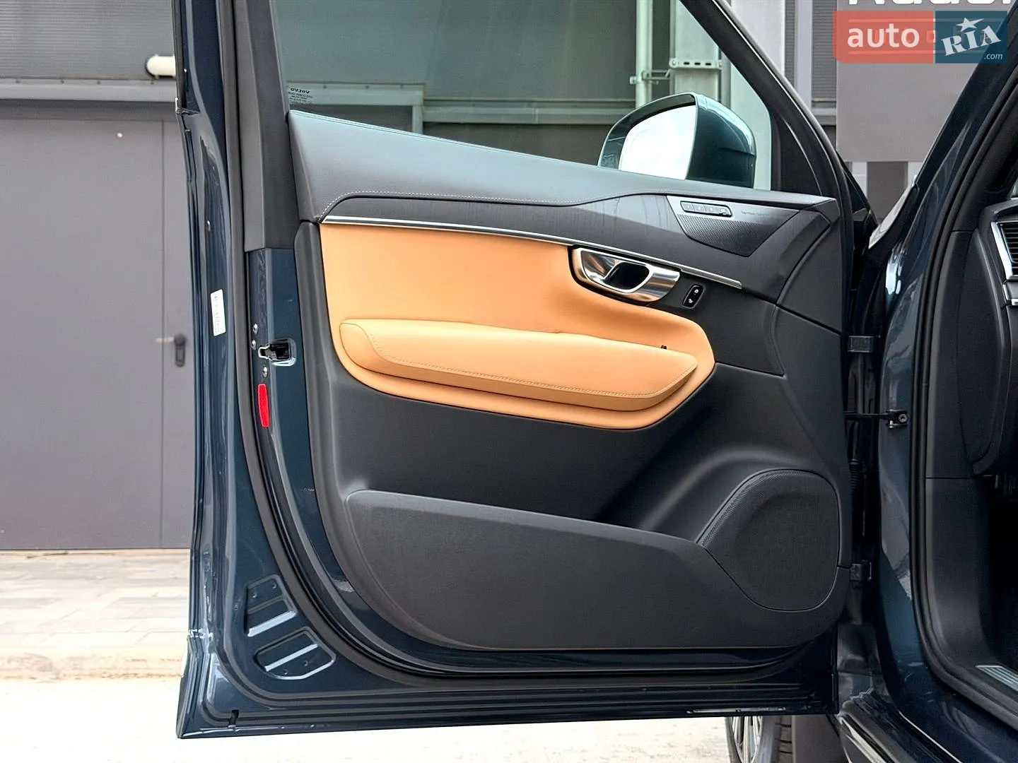 2024 Volvo XC90 - мініатюра 26