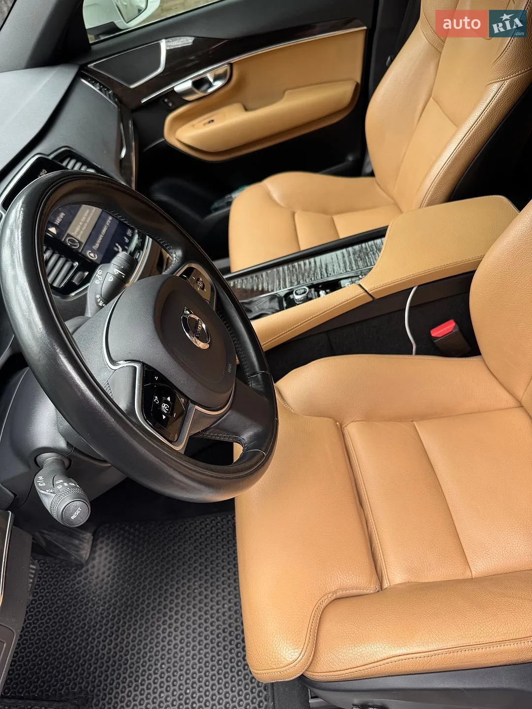 2017 Volvo XC90 - мініатюра 12