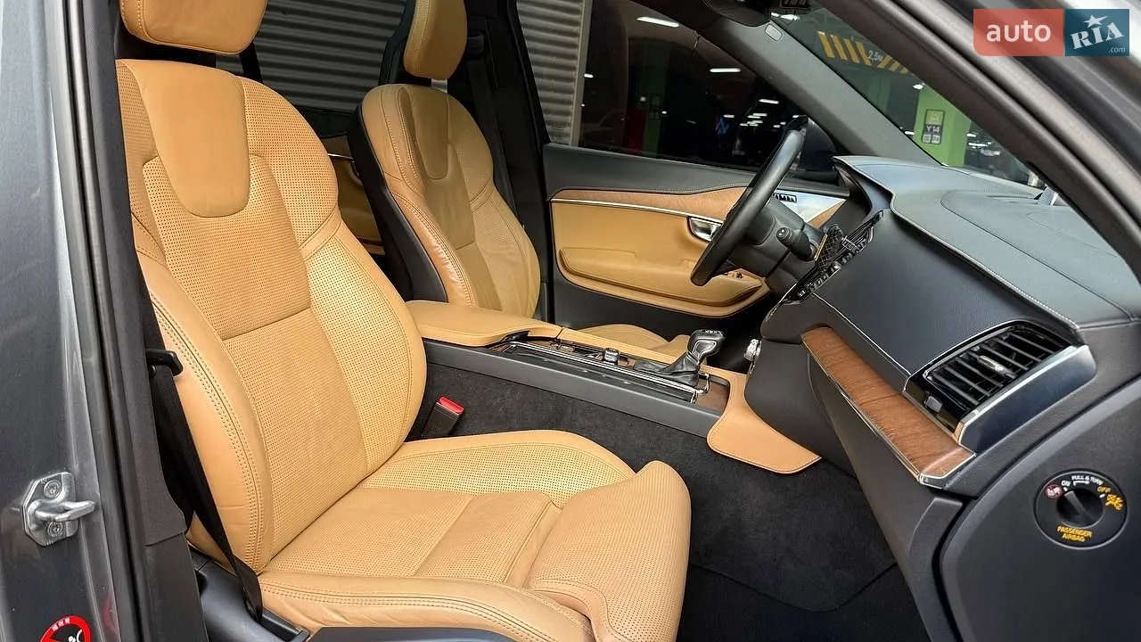 2017 Volvo XC90 - мініатюра 18