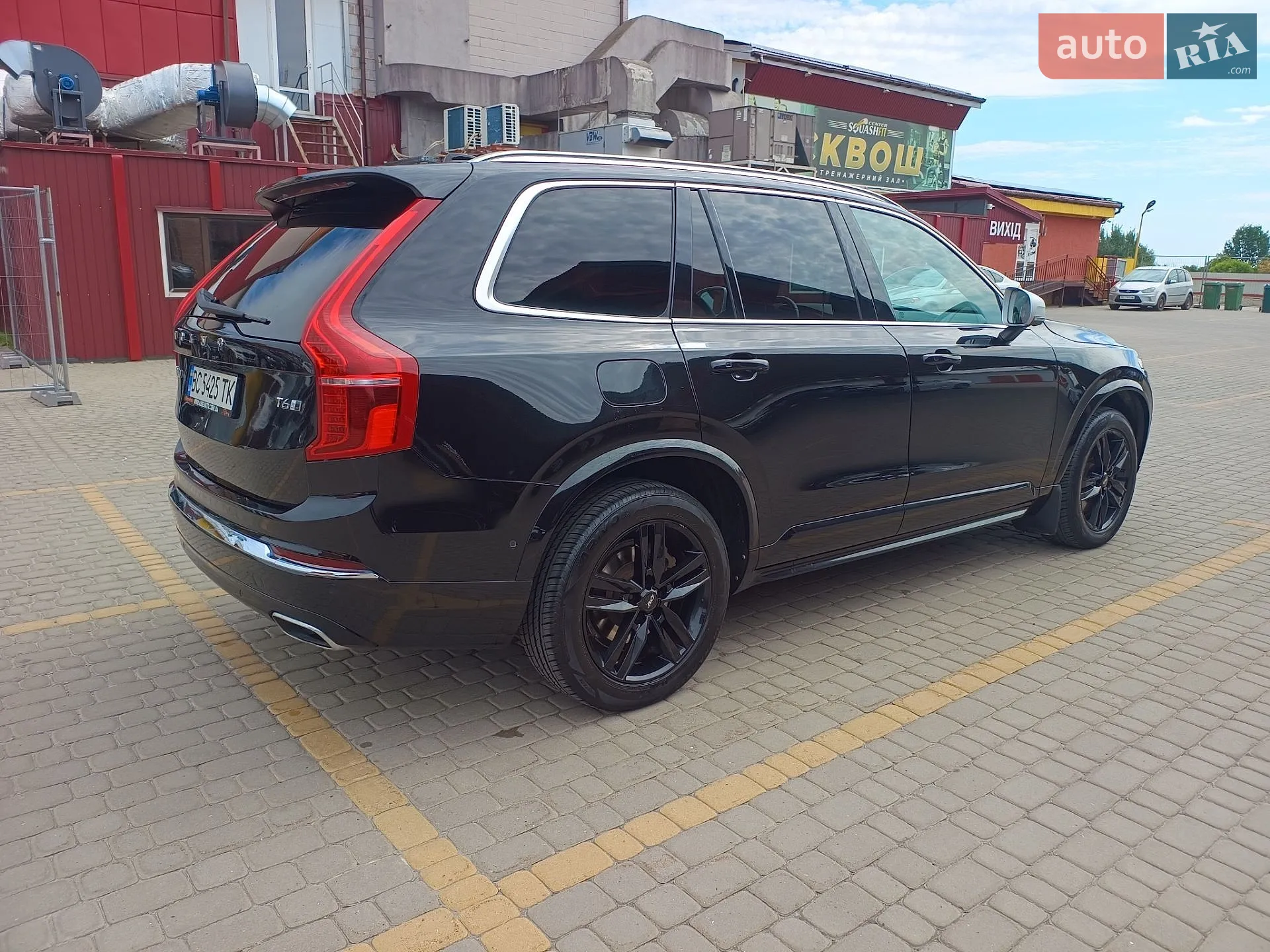 2017 Volvo XC90 - мініатюра 16