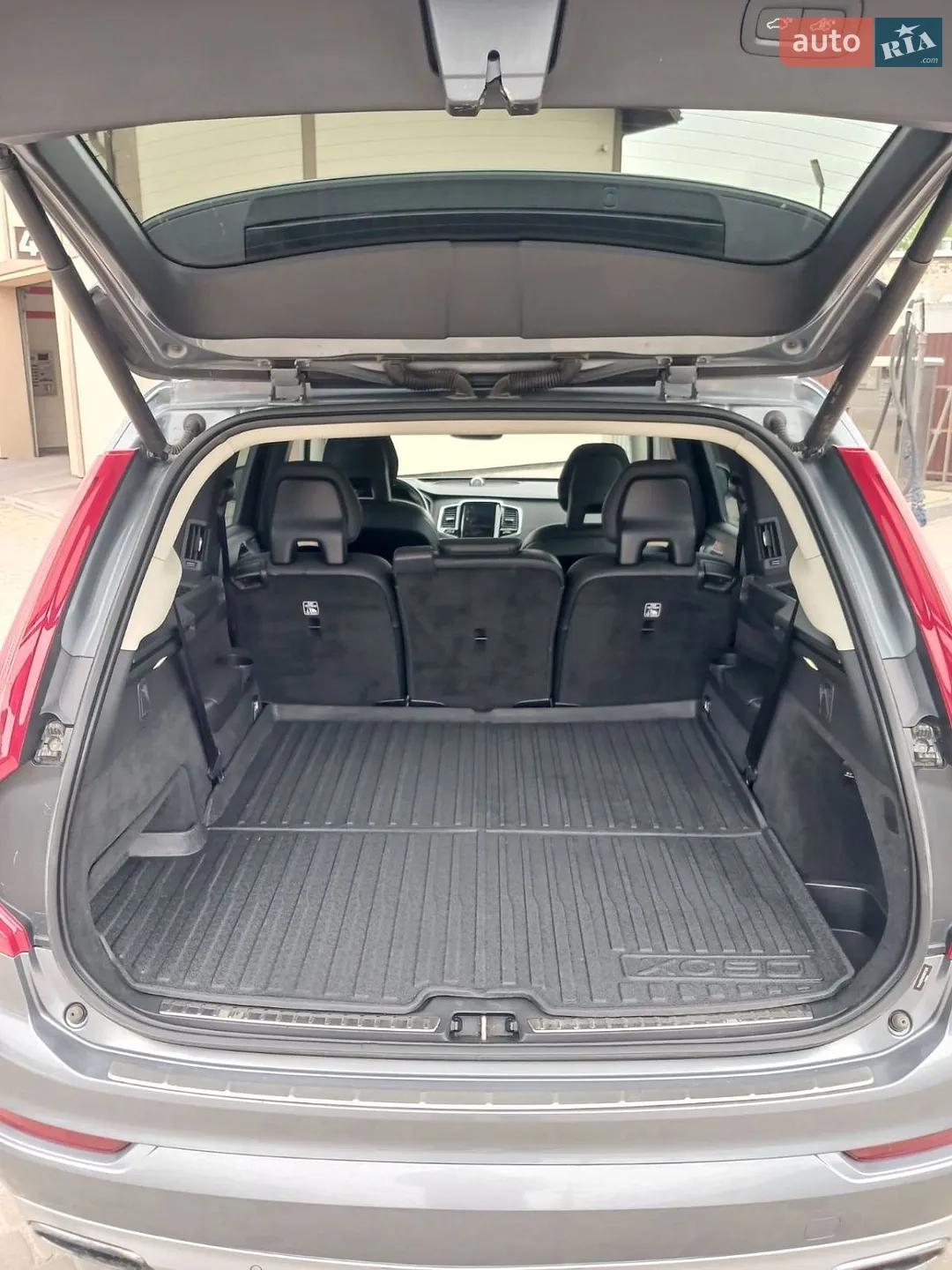 2016 Volvo XC90 - мініатюра 15