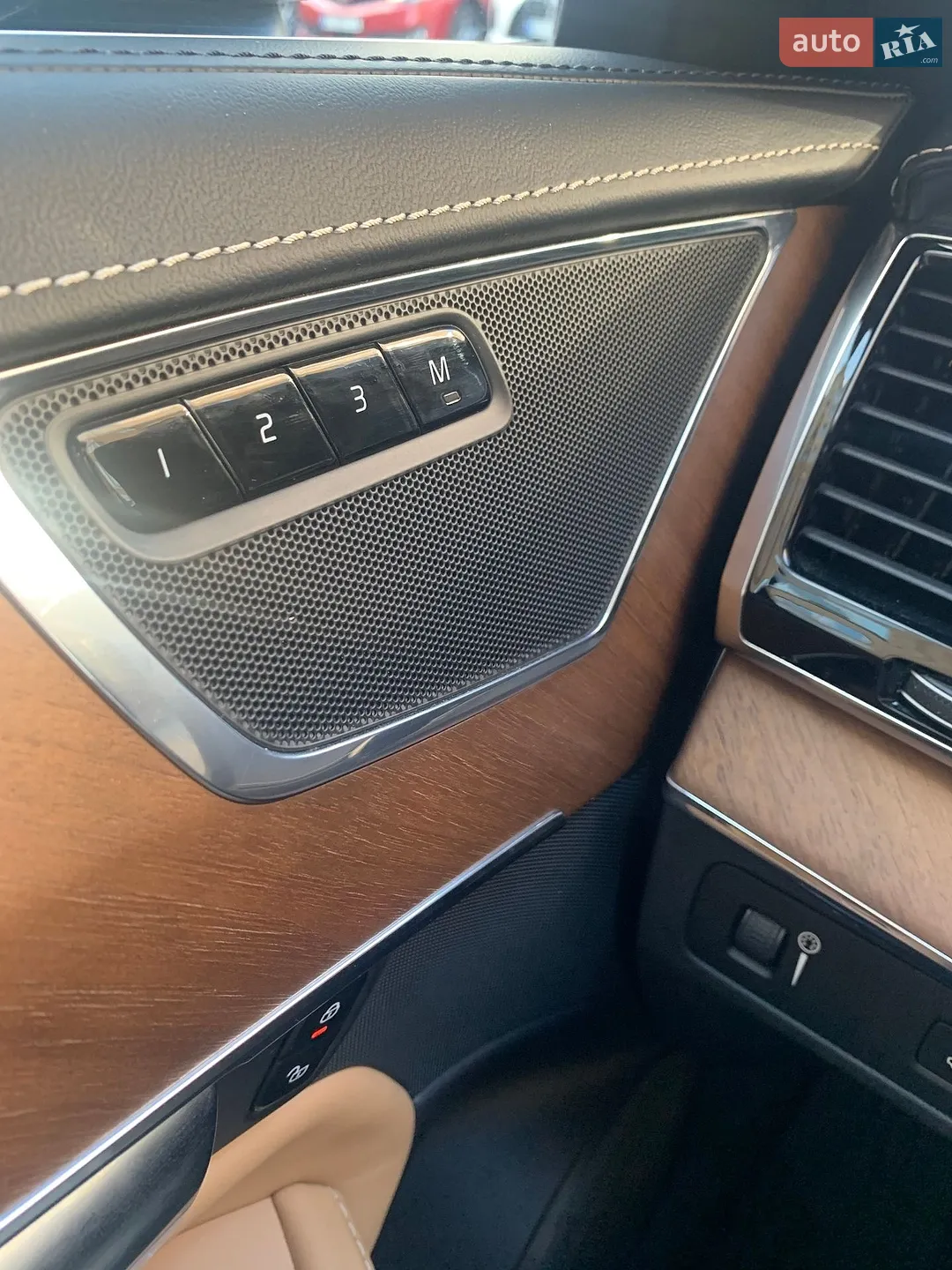 2016 Volvo XC90 - мініатюра 26
