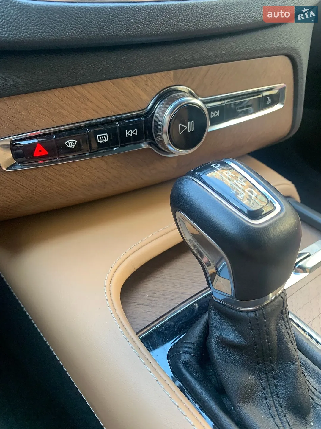 2016 Volvo XC90 - мініатюра 20
