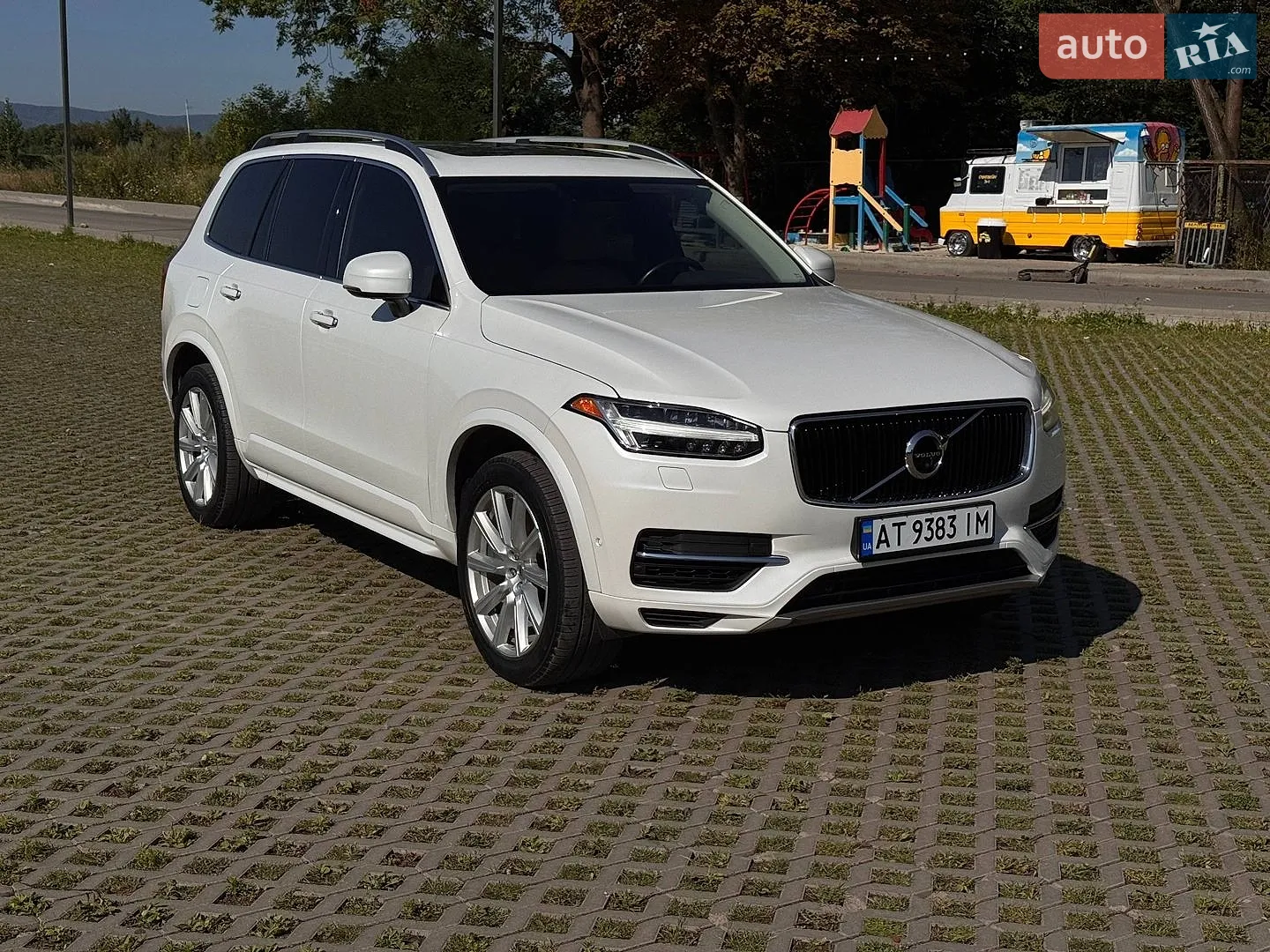 2015 Volvo XC90 - мініатюра 2