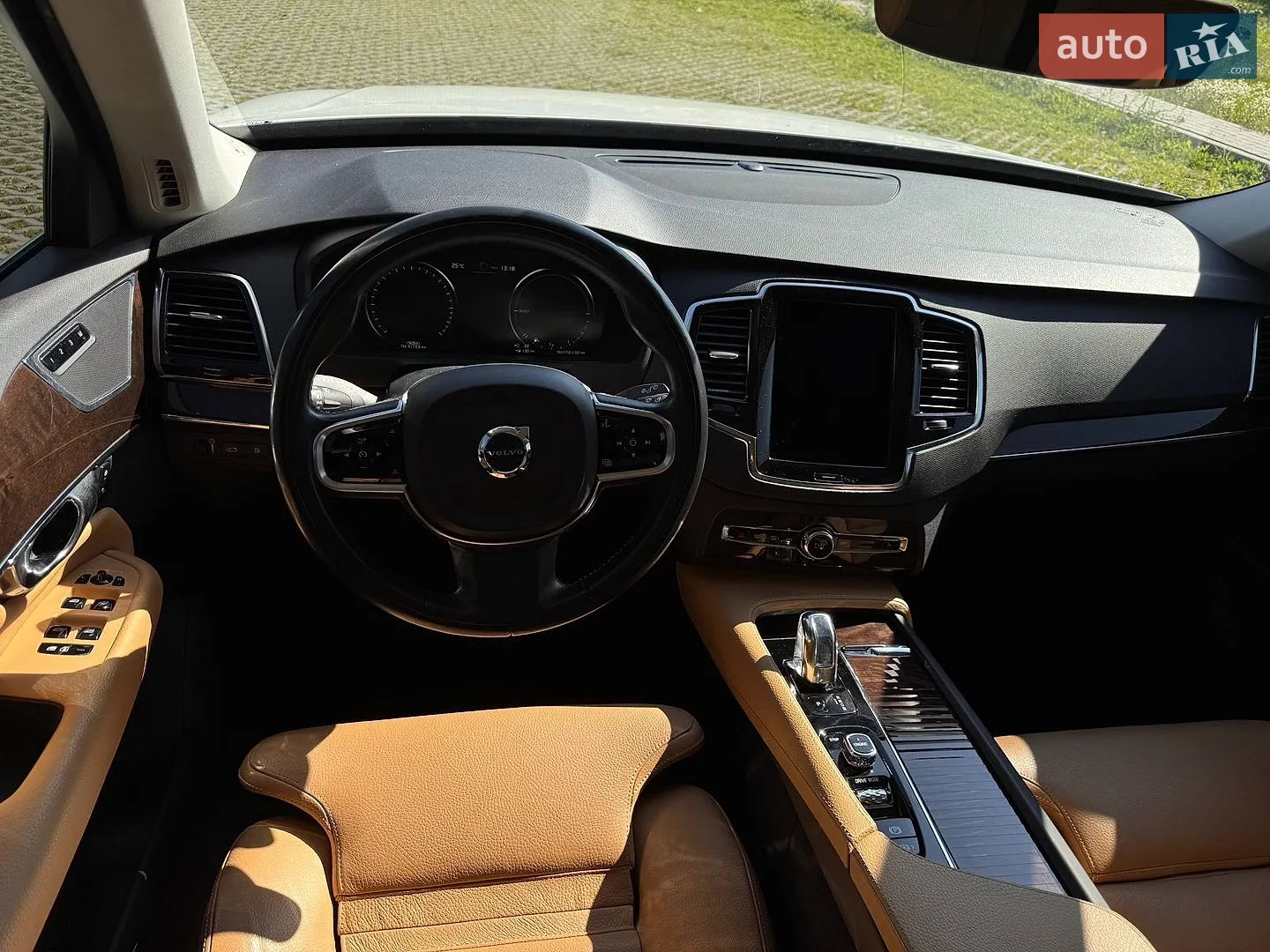2015 Volvo XC90 - мініатюра 12
