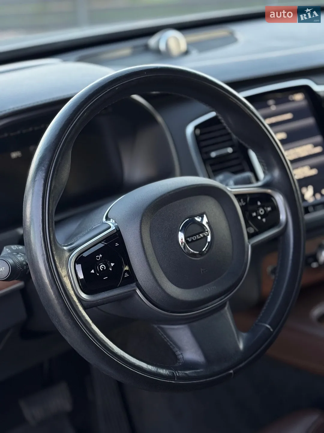 2017 Volvo XC90 - мініатюра 17