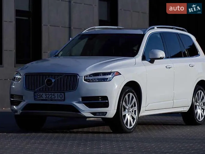 Volvo XC90 2019