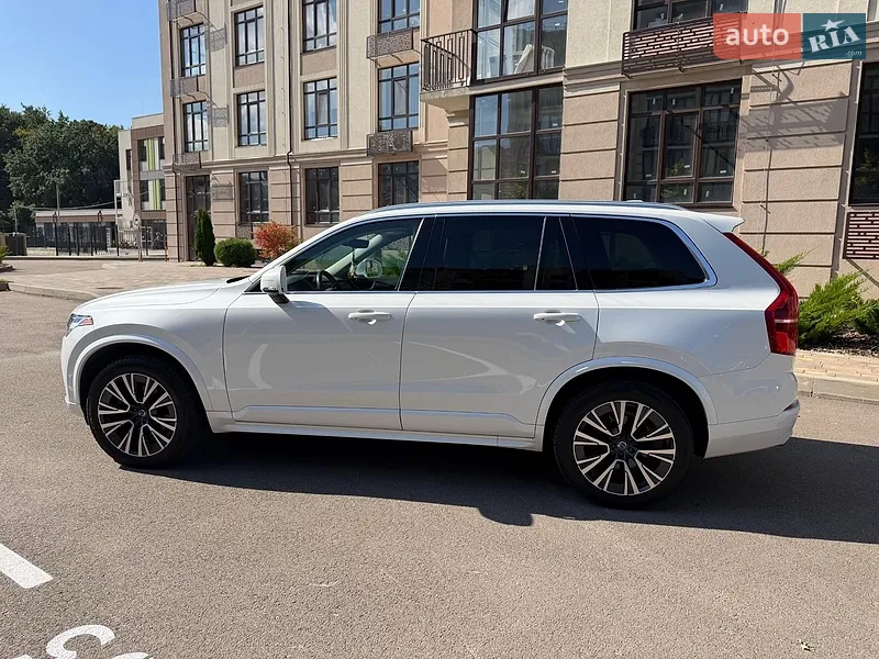 Volvo XC90 2019