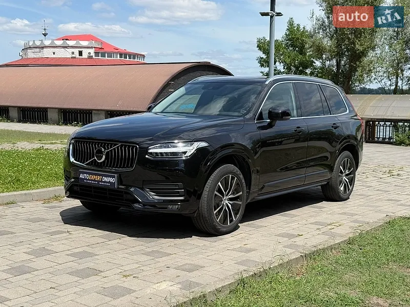 Volvo XC90 2019