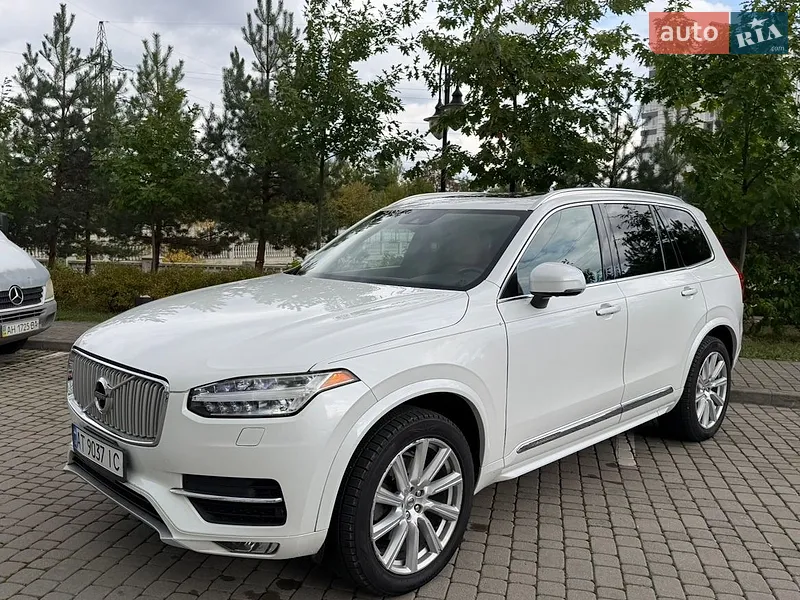 Volvo XC90