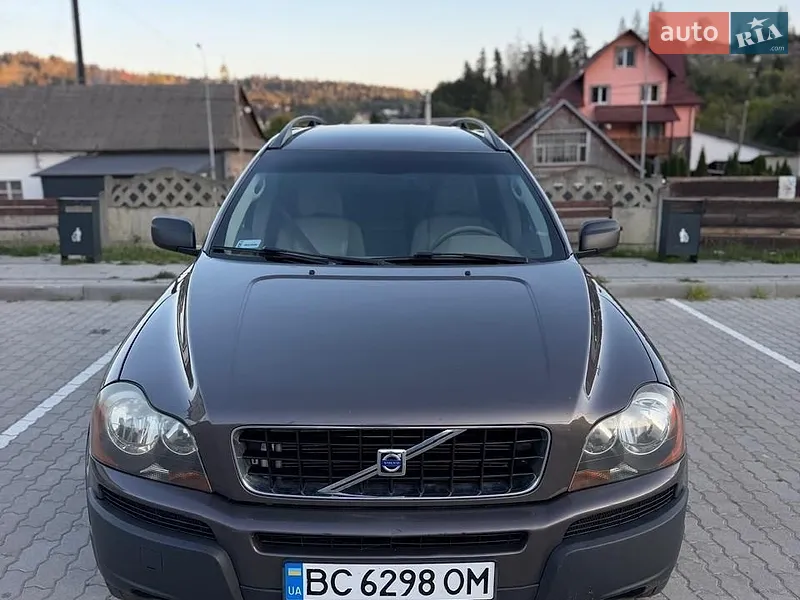 Volvo XC90