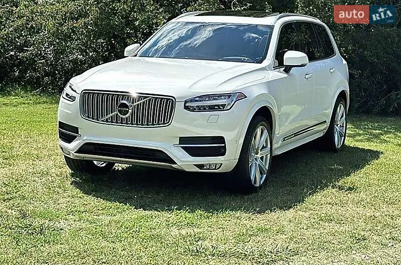 Volvo XC90