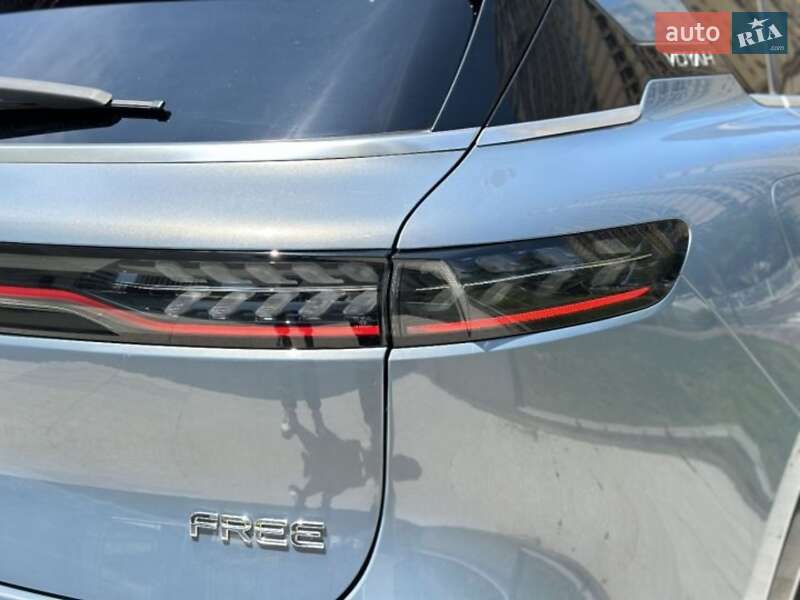 Позашляховик / Кросовер Voyah Free 2022 в Харкові фото 44 Позашляховик / Кросовер Voyah Free 2022 в Харкові