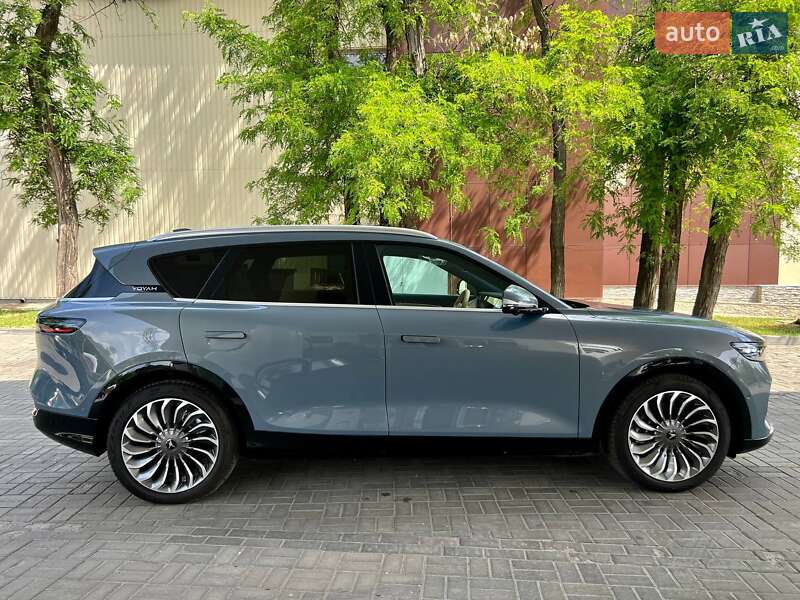 Универсал Voyah Free 2022 в Днепре