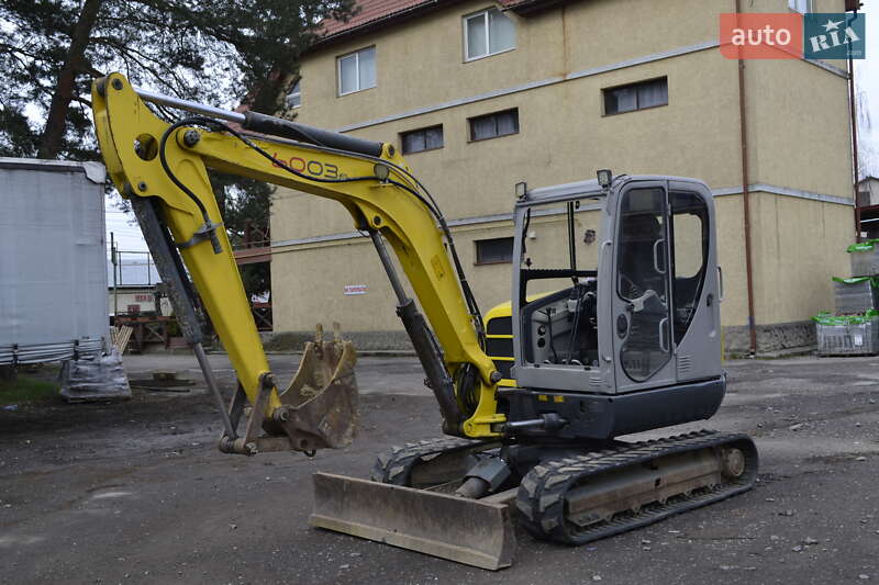 Миниэкскаватор Wacker Neuson 2015 в Хусте