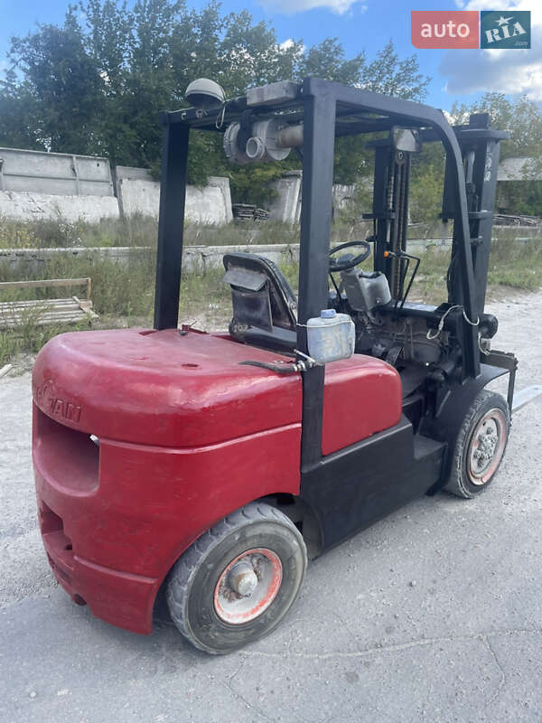 Вилочный погрузчик Wecan GM650 2004 в Киеве фото 4 Вилочный погрузчик Wecan GM650 2004 в Киеве